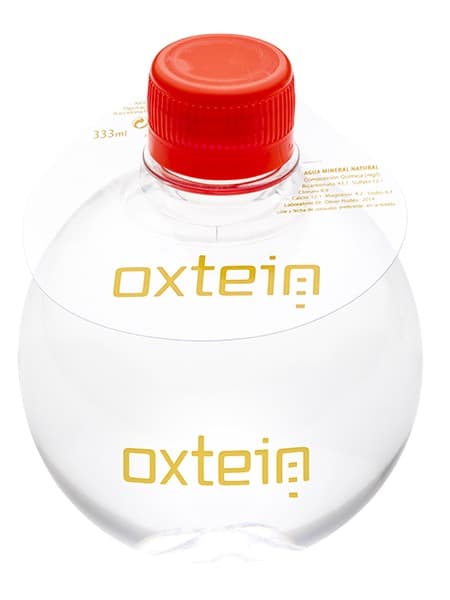 333 Botella redonda. Impresión directa + Collarín PVC 1 color. Tapón rojo