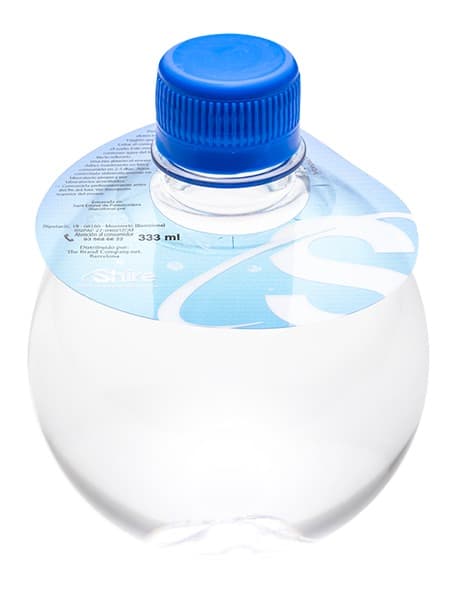 333 Botella redonda. Collarín PVC 2 colores. Tapón azul